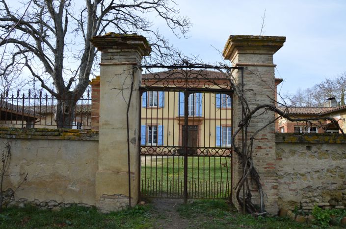 Image No.48-6 Bed House for sale