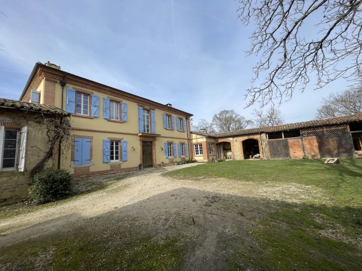 Image No.65-6 Bed House for sale