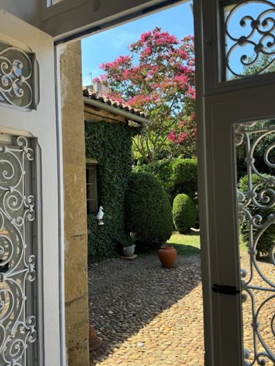 Image No.62-3 Bed House for sale