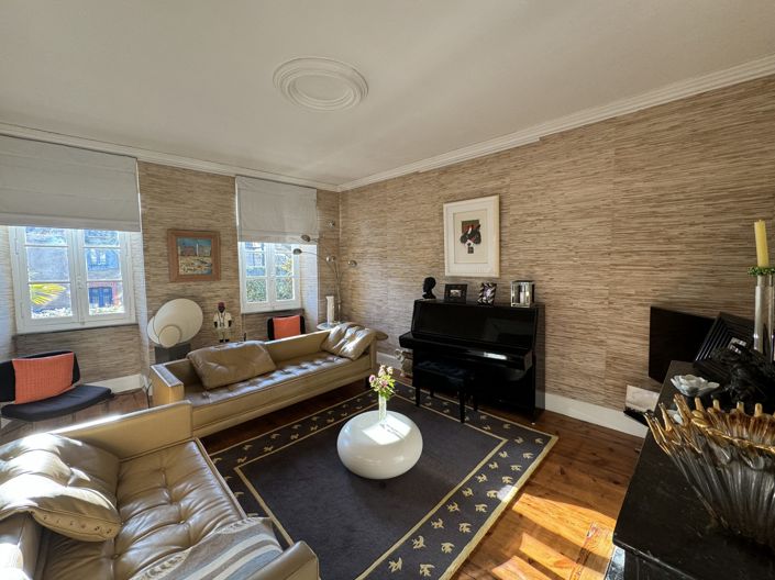 Image No.9-3 Bed House for sale