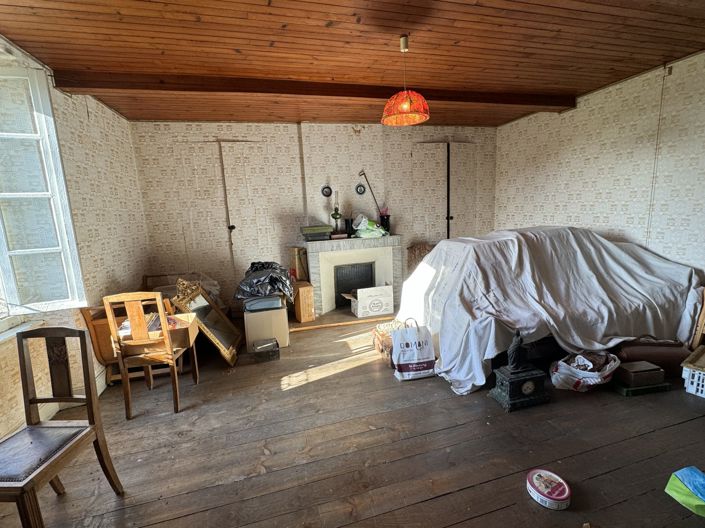 Image No.25-8 Bed House for sale