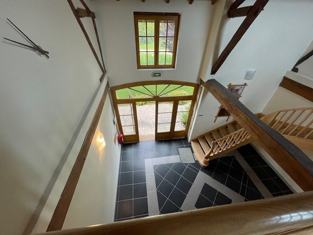 Image No.62-5 Bed House for sale