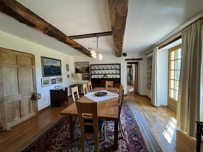 Image No.20-4 Bed House for sale