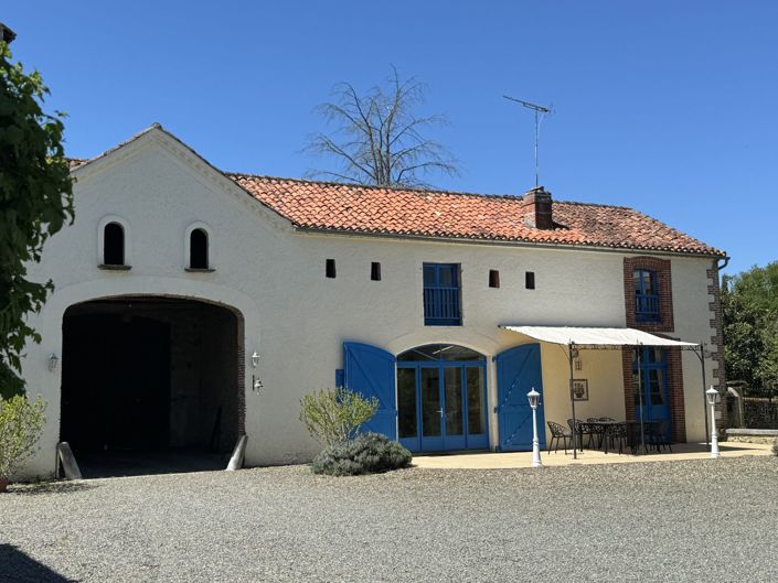 Image No.51-9 Bed House for sale