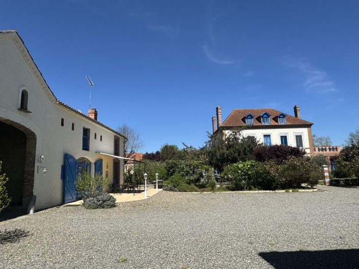 Image No.61-9 Bed House for sale