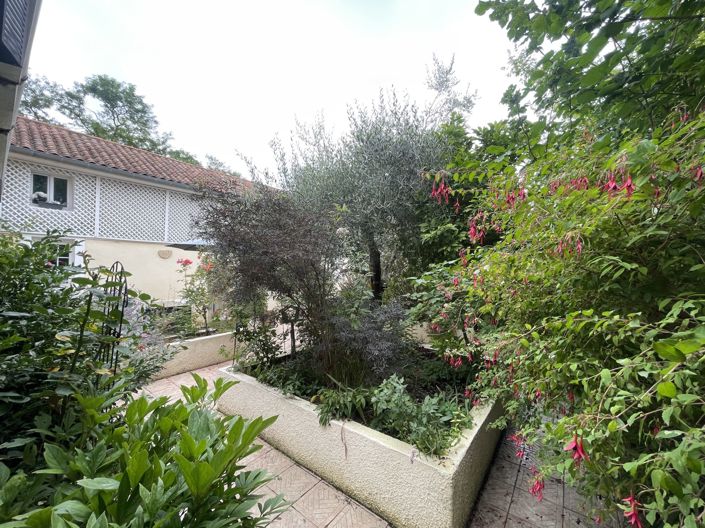 Image No.101-Maison de 6 chambres à vendre à Saint-Plancard