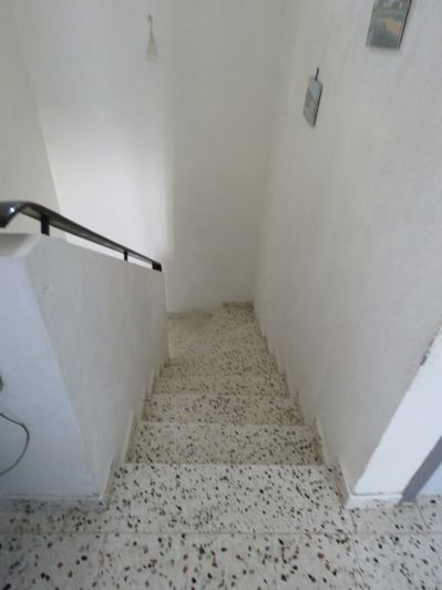 Image No.19-3 Bed House for sale