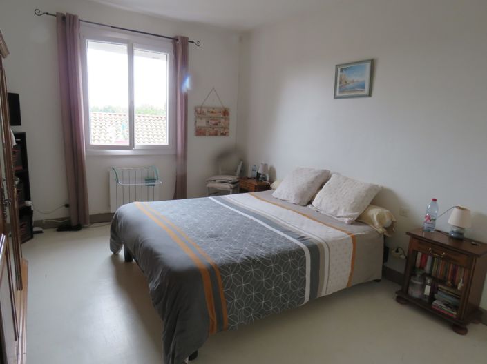 Image No.8-3 Bed House for sale