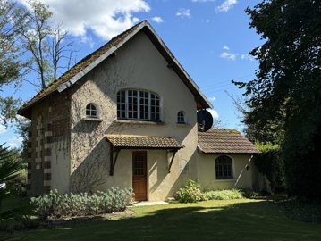 Maisons et Manoirs ‎ most sold property