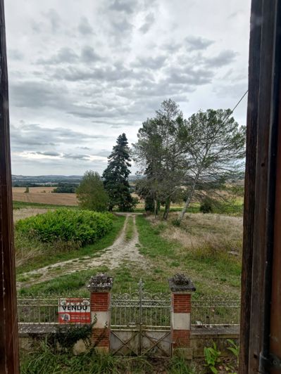 Image No.20-3 Bed House for sale