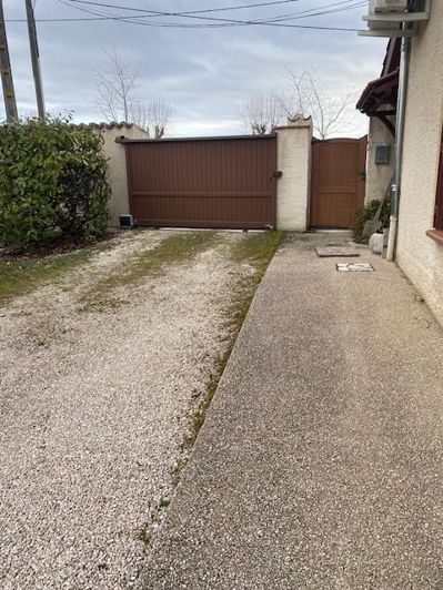 Image No.22-5 Bed House for sale