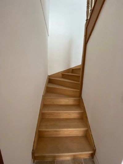 Image No.25-5 Bed House for sale