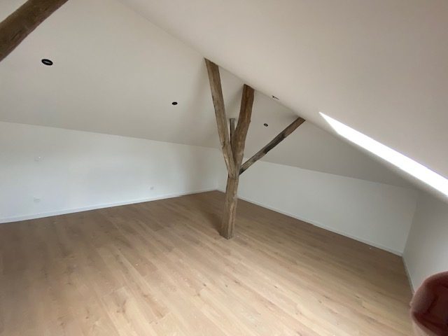 Image No.36-5 Bed House for sale