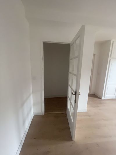 Image No.45-5 Bed House for sale