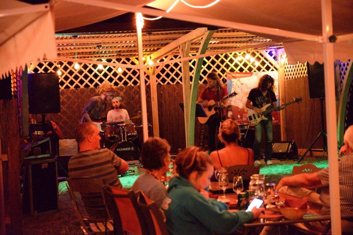 Image No.27-4 Bed House for sale