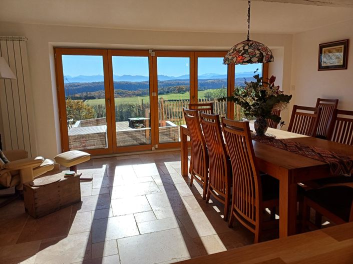 Image No.11-6 Bed House for sale