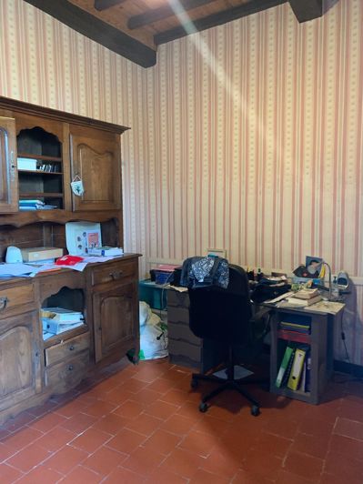 Image No.10-4 Bed House for sale