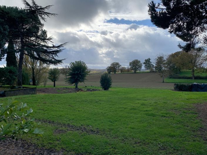 Image No.15-4 Bed House for sale