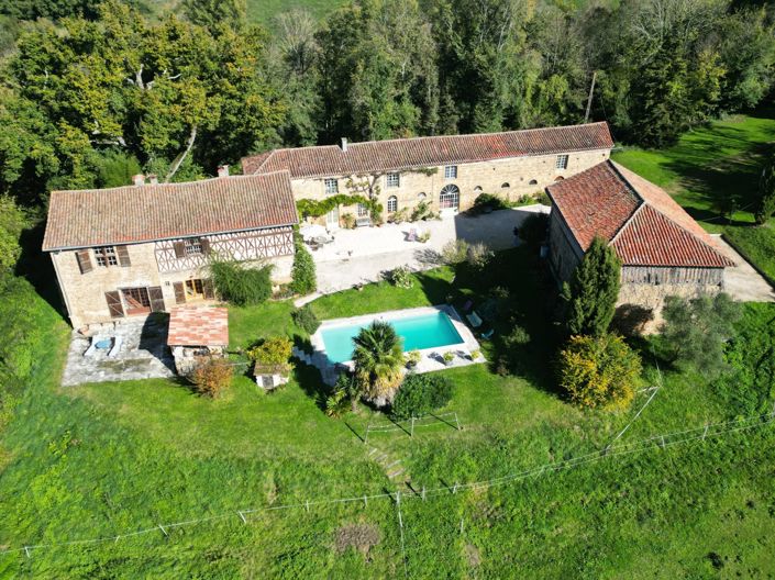 Image No.5-7 Bed House for sale