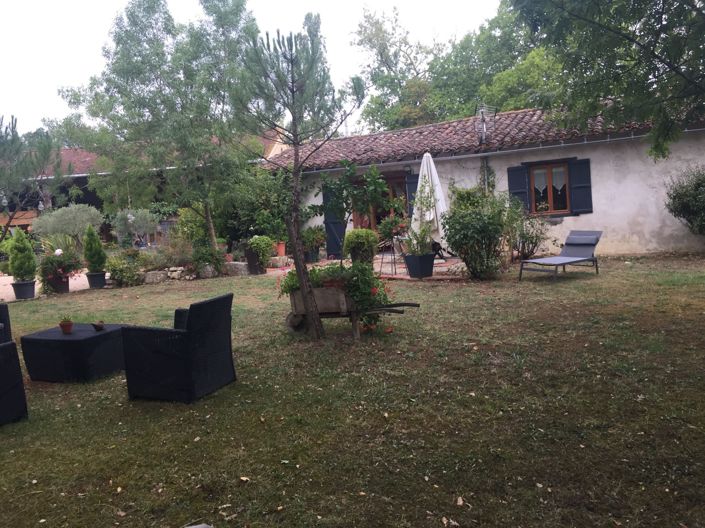 Image No.35-5 Bed House for sale