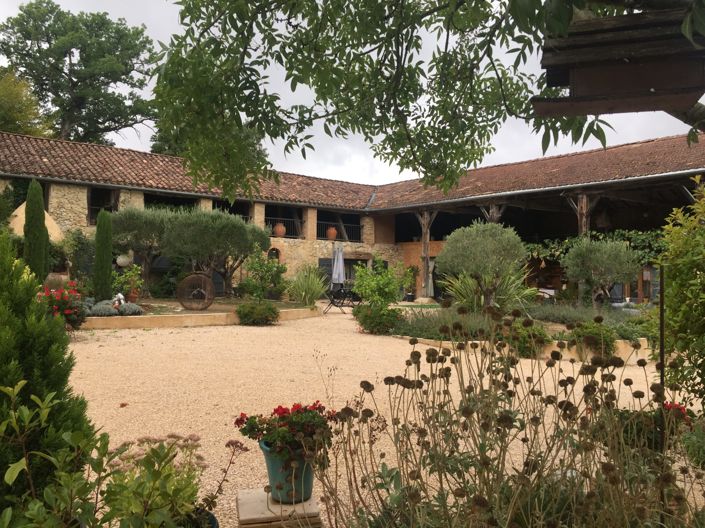 Image No.38-5 Bed House for sale