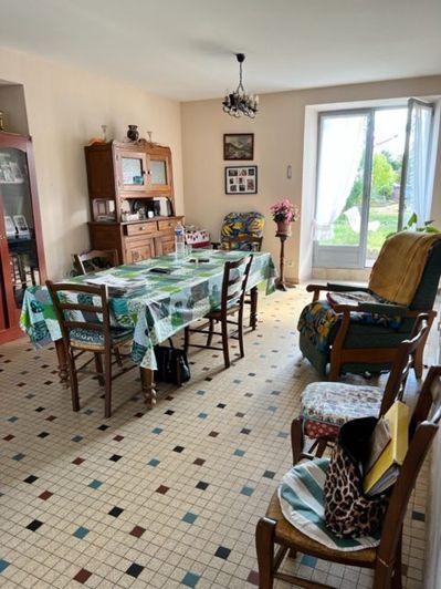 Image No.2-3 Bed House for sale