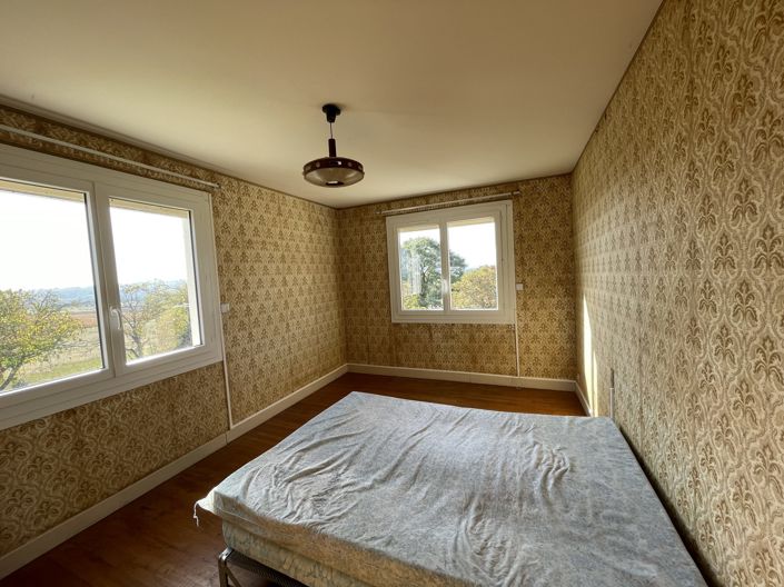 Image No.14-4 Bed House for sale