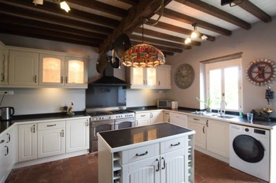 maison-10-pieces-maubourguet-65700-1718090150