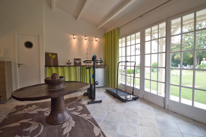 Image No.30-4 Bed House for sale