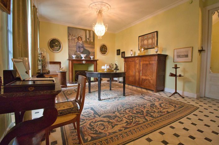 Image No.6-4 Bed House for sale