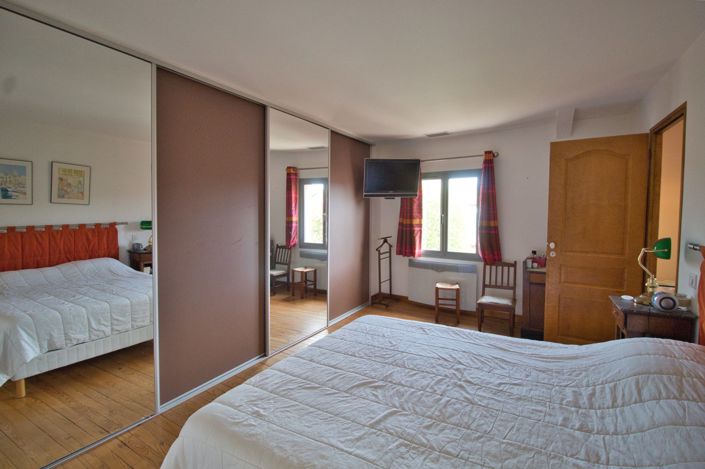 Image No.16-3 Bed House for sale