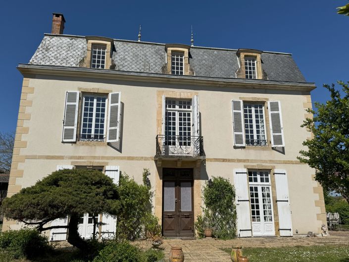 Image No.40-4 Bed House for sale