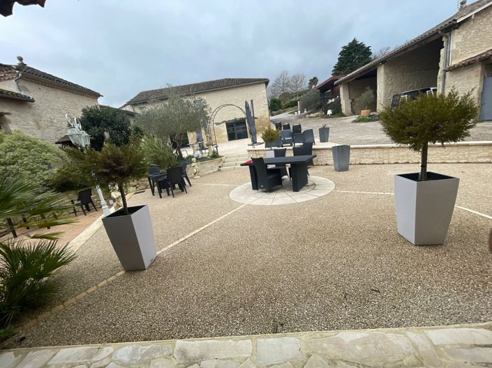 Image No.12-8 Bed House for sale