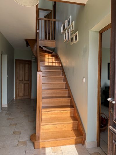 Image No.12-4 Bed House for sale