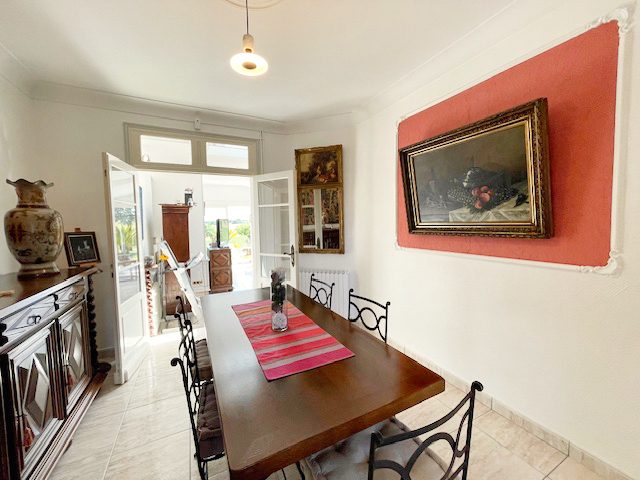 Image No.10-9 Bed House for sale