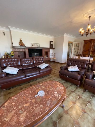 Image No.19-9 Bed House for sale