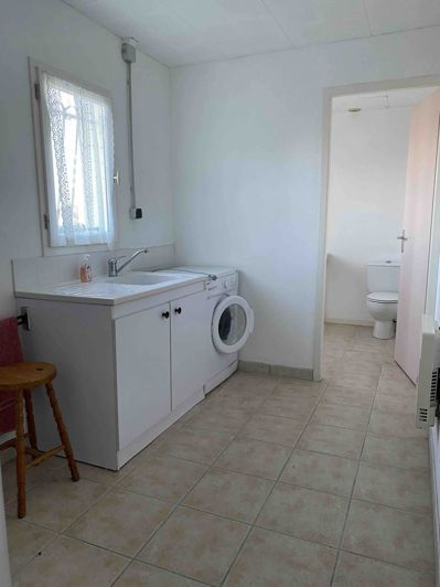 Image No.18-3 Bed House for sale