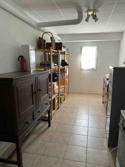 Image No.19-3 Bed House for sale