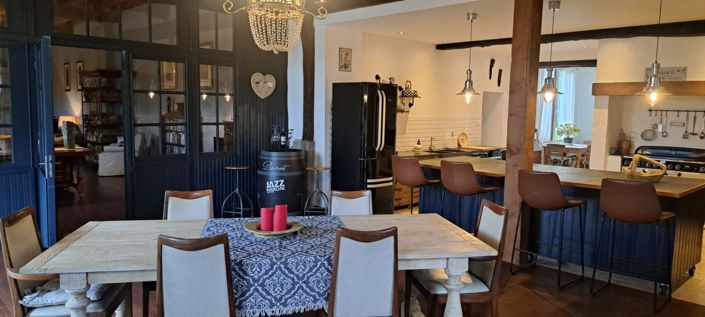 Image No.12-5 Bed House for sale