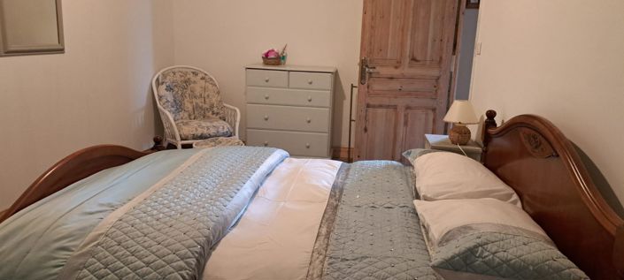 Image No.21-5 Bed House for sale