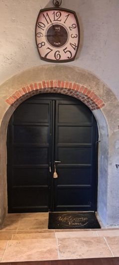 Image No.7-5 Bed House for sale