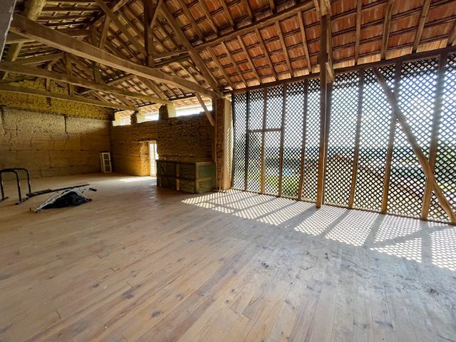 Image No.29-3 Bed House for sale