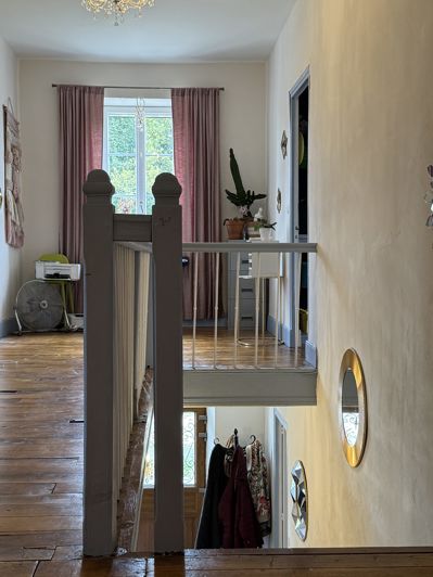 Image No.19-4 Bed House for sale