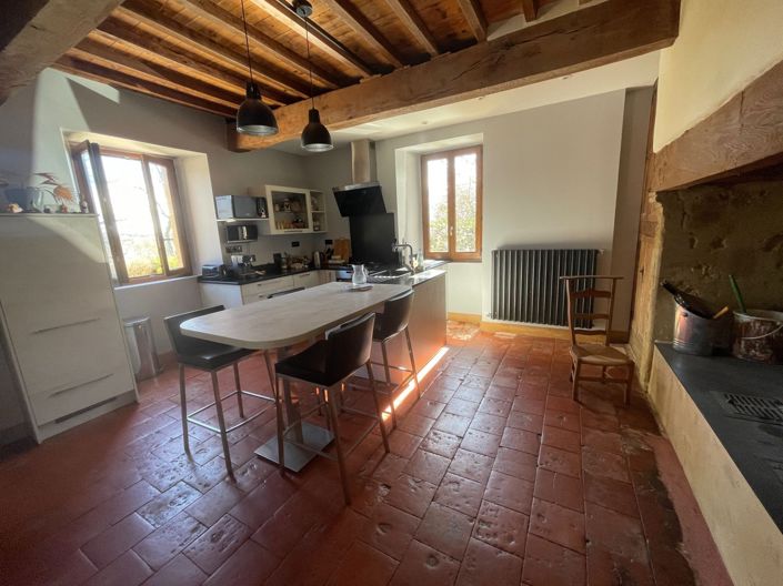 Image No.68-4 Bed House for sale