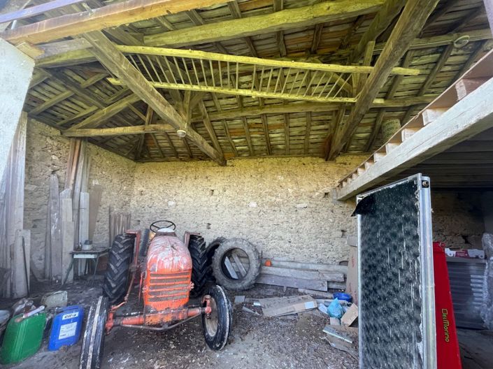 Image No.87-4 Bed House for sale