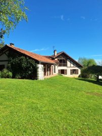 maison-individuelle-6-pieces-saint-lezer-6550