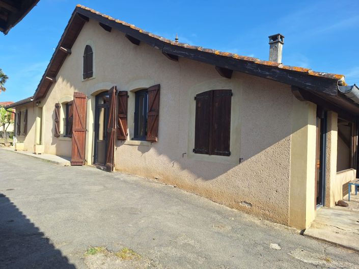 Image No.9-3 Bed House for sale