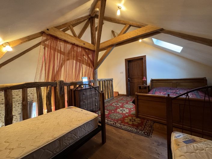 Image No.34-6 Bed House for sale