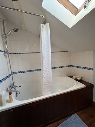 Image No.41-6 Bed House for sale