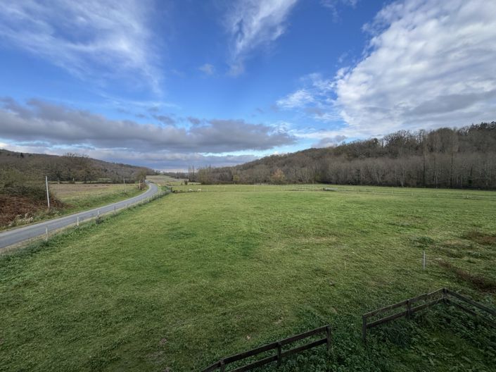 Image No.43-6 Bed House for sale